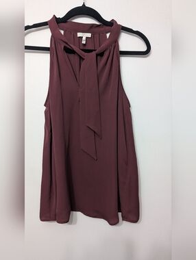 Joie Burgundy Tie-Neck Sleeveless Camisole 100% Silk😍